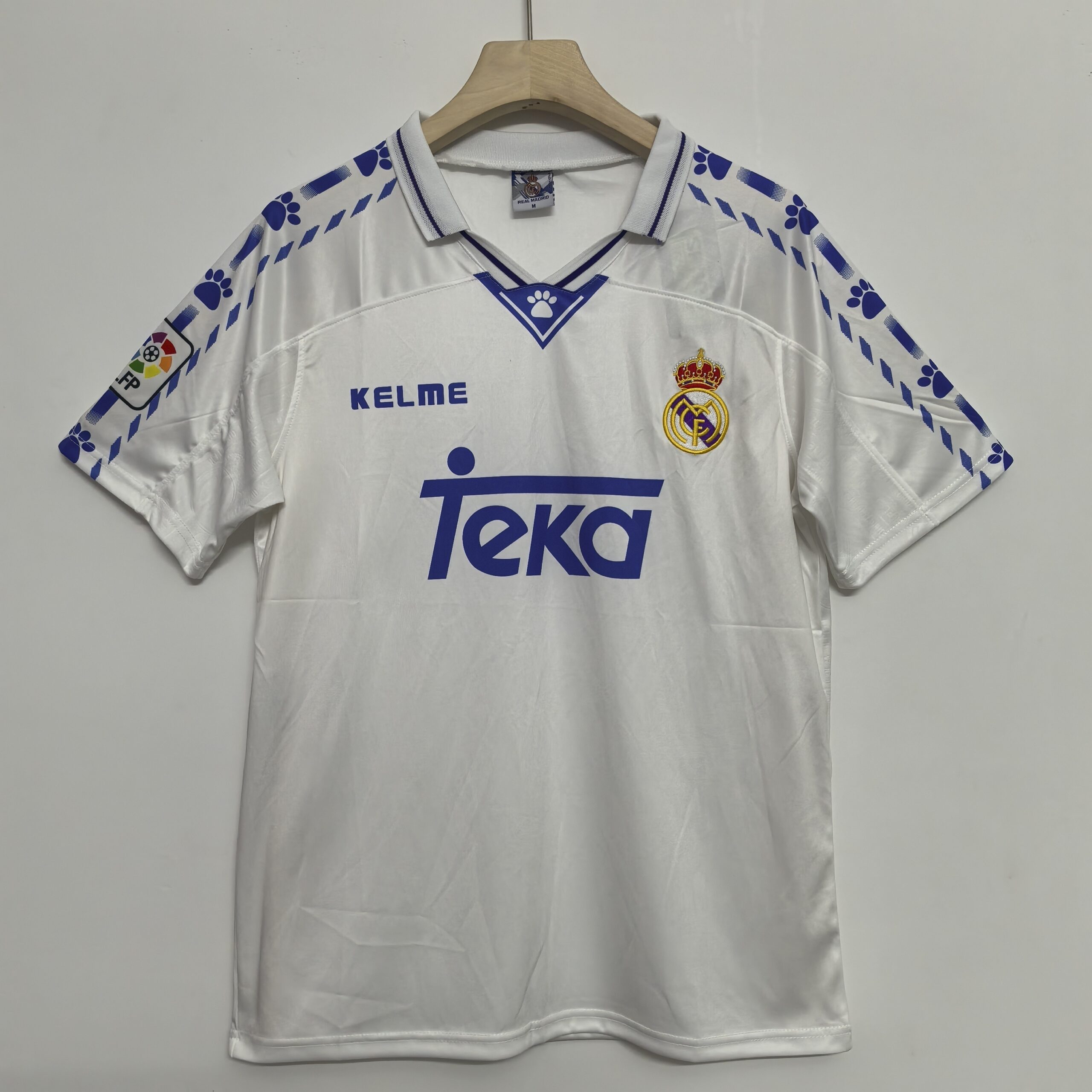 96-97 Real Madrid home game