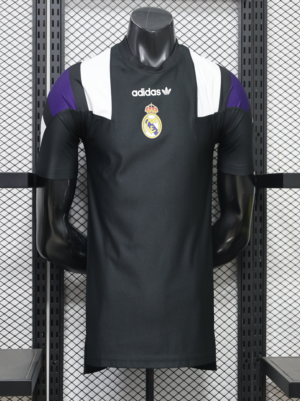 26-27 Real Madrid Casual Retro Black