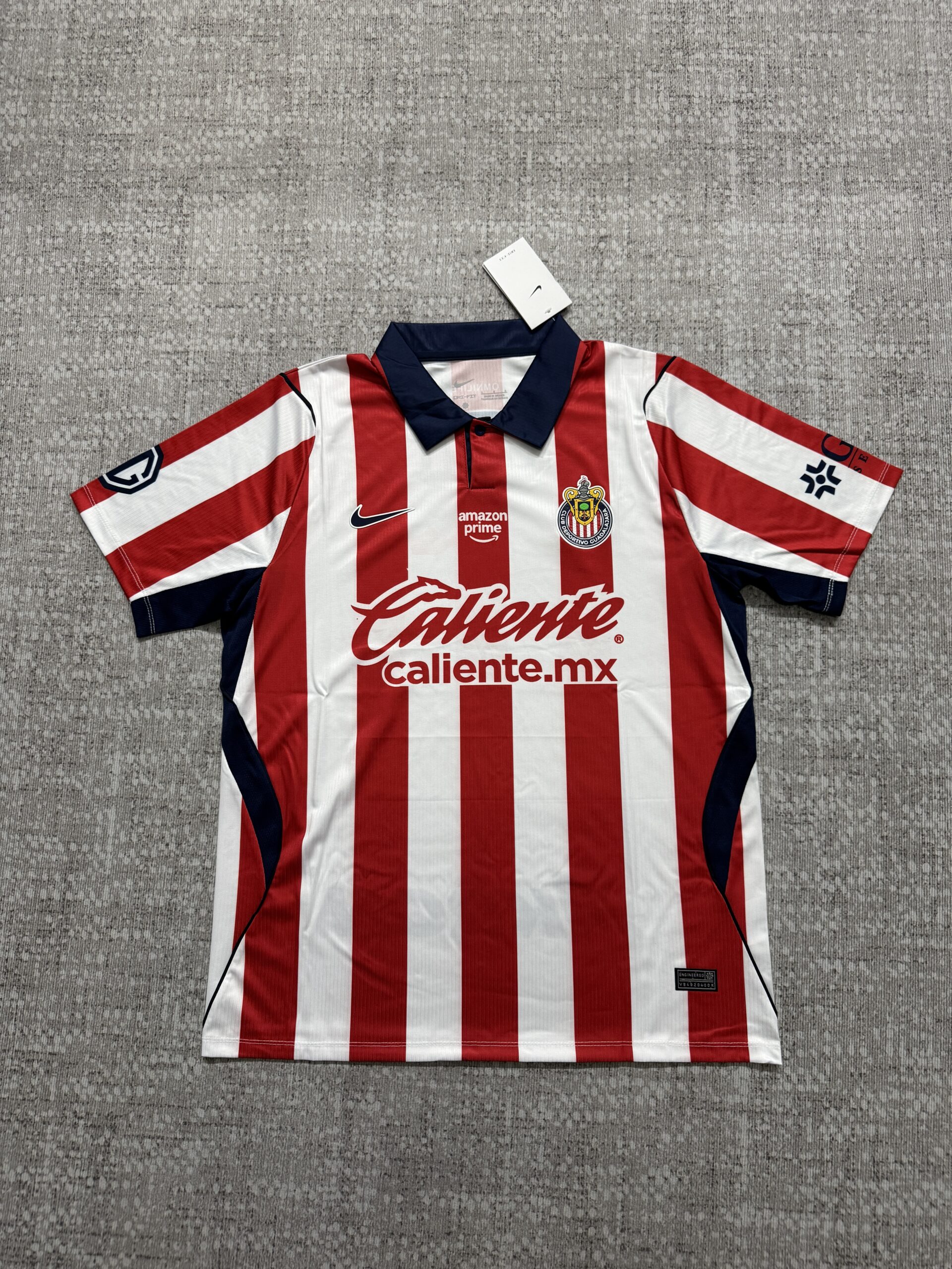 26–27 Chivas Home